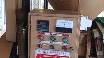 Máy ép dầu trục vít xuất xứ China cùng nồi lọc dầu