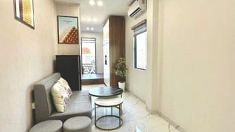 Phòng trọ studio,ô tô đỗ trước cửa,cạnh vinsmart