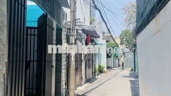 Cho thuê phòng trọ 18m2 - wc riêng - đối diện Emart - 2,2tr/tháng