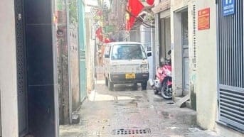 HÀNG HIẾM - KHUONG TRUNG - GẦN Ô TÔ - NGÕ TO THẰNG TẮP SU CÓC ĐỖ CỬA