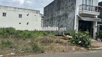 CHỦ NGỘP BÁN GẤP ĐẤT NGAY CHỢ LONG ĐIỀN - BRVT