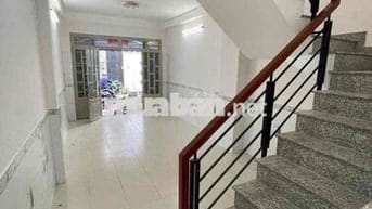 Nhà Mới Đẹp Đường Phú Thọ , DT: 4x15m, 2lầu 4PN 5WC