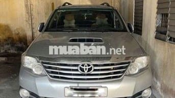 Fortuner 2016, sơn zin 90%, 88 ngàn km, vỏ theo xe