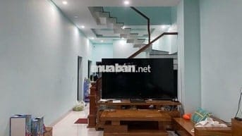 Nhà 3 tầng 5 phòng ngủ 6wc đường oto gần Quảng trường tỉnh