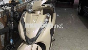 Lead vàng ít đi chưa tháo máy nguyên zin