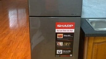 Thanh lý tủ lạnh Sharp sử dụng gia đình