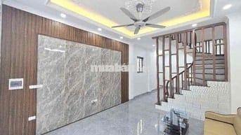 Nhà mới Thọ Am-8m oto-50m ra phố-Ngõ oto thông-70m*4T;MT7m;4N