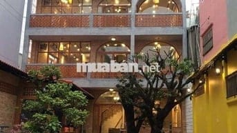 MẶT BẰNG KINH DOANH 400M2 NGAY ĐẠI HỌC NGÂN HÀNG, HOÀNG DIỆU 2