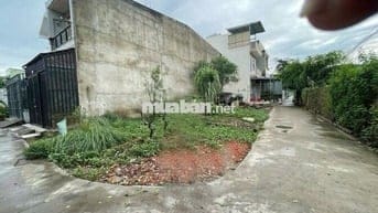 LÔ GÓC 2 MẶT TIỀN-ĐẤT Ở ĐÔ THỊ CHỢ BÌNH CHÁNH-184M² GIÁ CHỈ 1 TỶ 5 TL