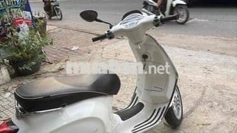 Piaggio Vespa Sprint 125 Trắng