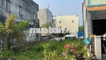 BÁN LÔ ĐẤT ĐẸP 93/M2 -HẺM XE HƠI - NHỈNH 3 TỶ-XÁC VÁCH QUẬN 7