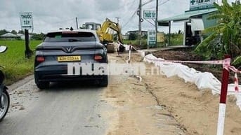 Mặt Tiền HÀ VĂN SÁU tỉnh Lộ 826 200m2 THỔ 1.5 Tỷ. Con Đường Kinh Doan