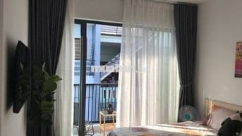 CHO THUÊ PHÒNG STUDIO NGAY CHỢ BÀ CHIỂU – BAN CÔNG SIÊU THOÁNG