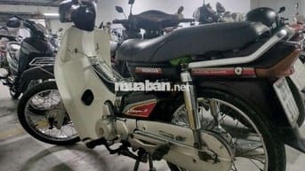 Honda Dream Việt đời đầu máy thái