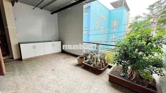 1PN BAN CÔNG KHỔNG LỒ TRÊN TRỤC ĐƯỜNG ĐẮC ĐỊA NHẤT BẮC SÀI GÒN