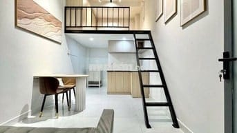 Duplex giá rẻ, Thang máy, Full nội thất - Ngay Hoàng Văn Thụ, Sân Bay