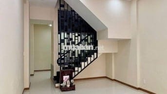 Cho thuê shophouse Chung cư Tôn Thất Thuyết, 4PN, Nhà mới, rộng rãi