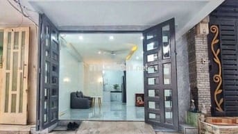 NHÀ Q10 3/2 SÁT MẶT TIỀN_CÓ NỘI THẤT_