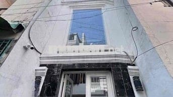 Nhà Hoàng Hoa Thám cho thuê - 2p 2wc - p7 - Bình Thạnh