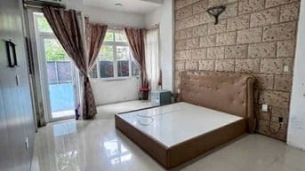 Chính chủ cho thuê nhà 3 tầng (4x14m) mặt tiền  đường Ông Ích Khiêm