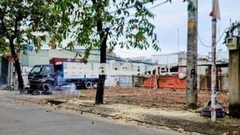 Đất thổ cư góc 2 mặt tiền Đông Thạnh 5-Hóc Môn.Dt 17,5x14~234m2~6,36ty