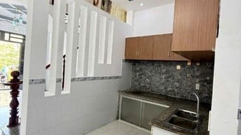 Nhà Bán đường Lê Thị Ngay. Giá 1ty450