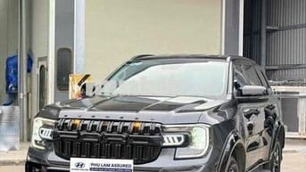 Ford Everest Sport 2023 Xám 31.000 km