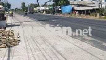 Đất mặt tiền quốc lộ 30. Gần bên phà