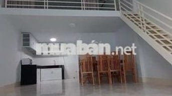 🧢Cho thuê nhà 1trệt 1lững DT 4x9 nhà đẹp