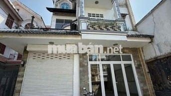 Biệt thự trệt 2 lầu sân thượng 10*24; 5pn đường 6m thông