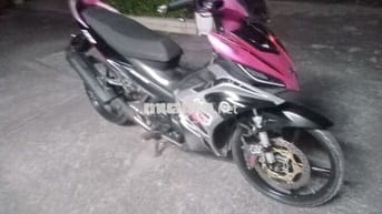 Yamaha Exciter 135LC Hồng Đen Bạc