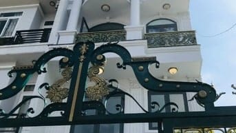 THỦ ĐỨC- MẶT BẰNG CHO THUÊ NHANH CHỈ 5 TRIỆU/THÁNG, CÁCH GIGAMALL 150m