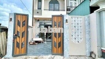Chính chủ bán đất tặng nhà 1T1L, 68m2/ 1,38 tỷ tại An Phú Tây, BC, SHR