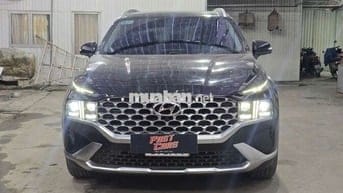 Hyundai Santafe 2021 Premium 2.2D,màu đen,65.000km