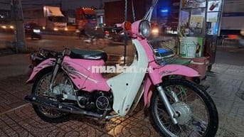 Honda Cup 50cc màu Hồng Trắng