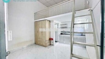 CHO THUÊ PHÒNG FULL NT GÁC CAO ĐỨNG NGAY NGÃ TƯ ÂU CƠ - LẠC LONG QUÂN