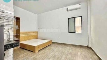 STUDIO FULL NỘI THẤT CỬA SỔ - BAN CÔNG - NGAY KHU K300