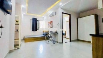 Căn hộ 2 Phòng Ngủ đầy đủ nội thất ở trung tâm Q10 chỉ 8tr5