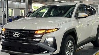 Hyundai Tucson 2025 Trắng 5 chỗ