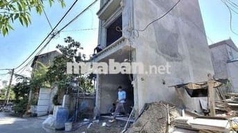 NHÀ BÁT KHỐI 5 TẦNG THANG MÁY NGÕ THÔNG ÔTÔ 7 CHỖ VÀO NHÀ GẦN CẦU