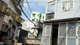Bán Nhà 3 tầng Trần Văn Quang hẻm xe hơi, gần chợ Tân Bình, giá 4.8tỷ
