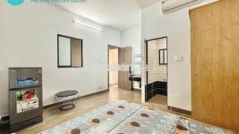 CHDV STUDIO BAN CÔNG - KHU SÂN BAY - CỘNG HOÀ PLAZA - THANG MÁY