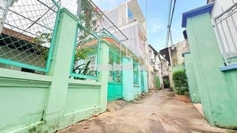 Kẹt tiền bán gấp nhà phường Trung Dũng gần công an thành phố