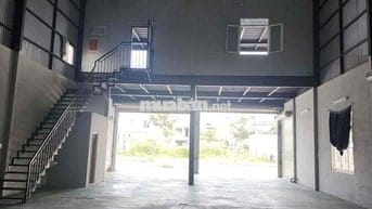 Mặt bằng kinh doanh , kho , dtsd : 400m2 ,khu nam hòa xuân