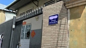 Phòng trọ còn mới , 1 trệt 1 lầu đúc - Hồ Văn Long, Q. Bình Tân