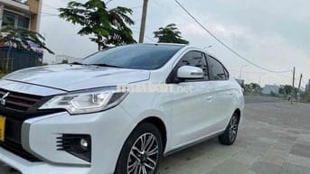 Mitsubishi Attrage 2023 Premium 1.2 CVT - 55000 km