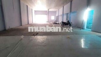 Cần cho thuê mặt bằng kho xưởng.DT 10 x28 đường xe tải 12 tấn