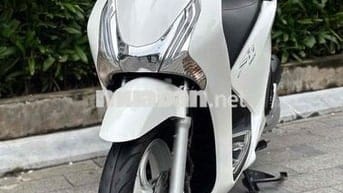 Cần bán SH 150 khoá Smartkey 2016 trắng cực đẹp