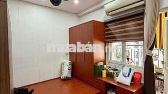 Bán căn hộ rẻ nhat  khu 11 toà Thanh Hà 3pn 2wc