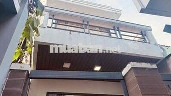 Bán nhà phố hiện đại 1tr1 lầu đường Phạm Hồng Thái